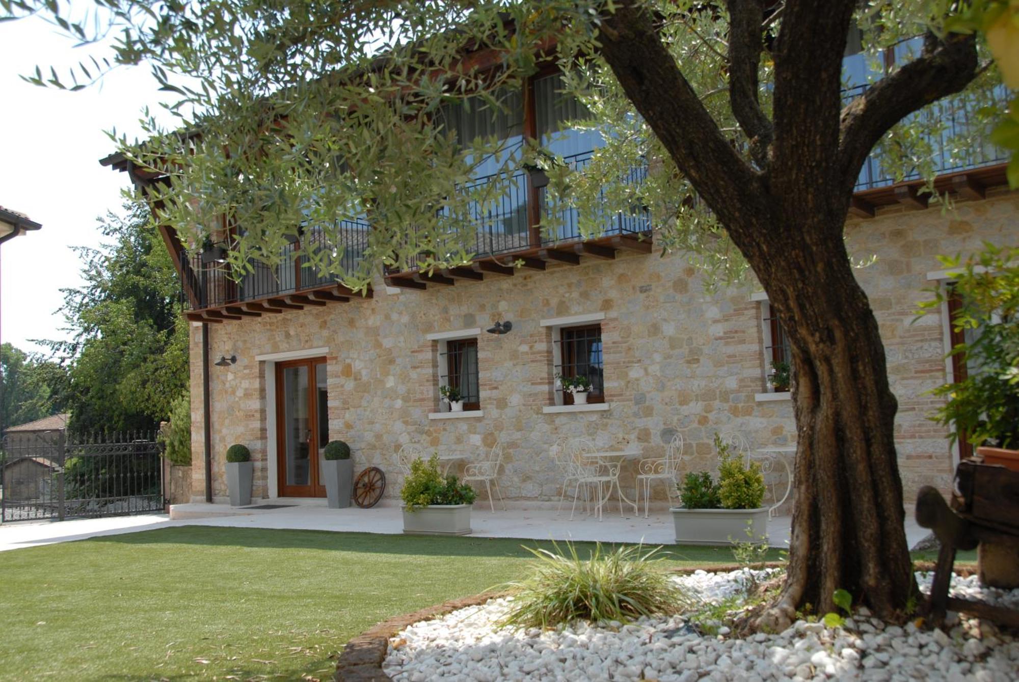 B&B Al Fienile Paderno del Grappa Luaran gambar